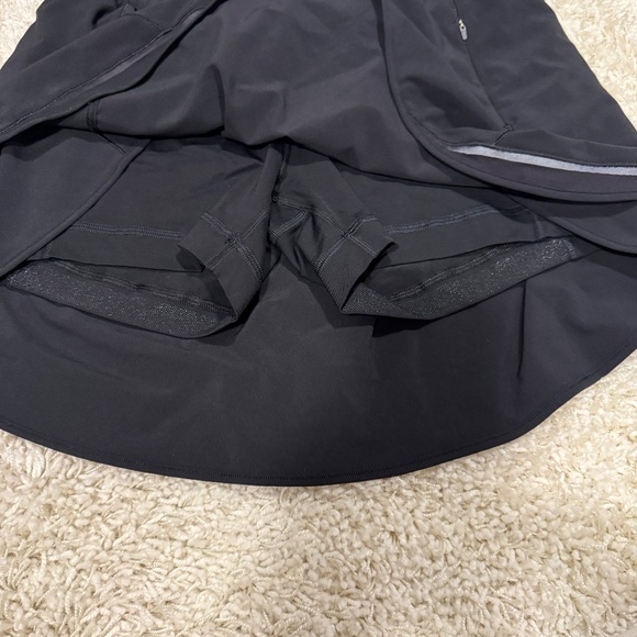 Lululemon Skort - size 10 - Black - Picture 3 of 5
